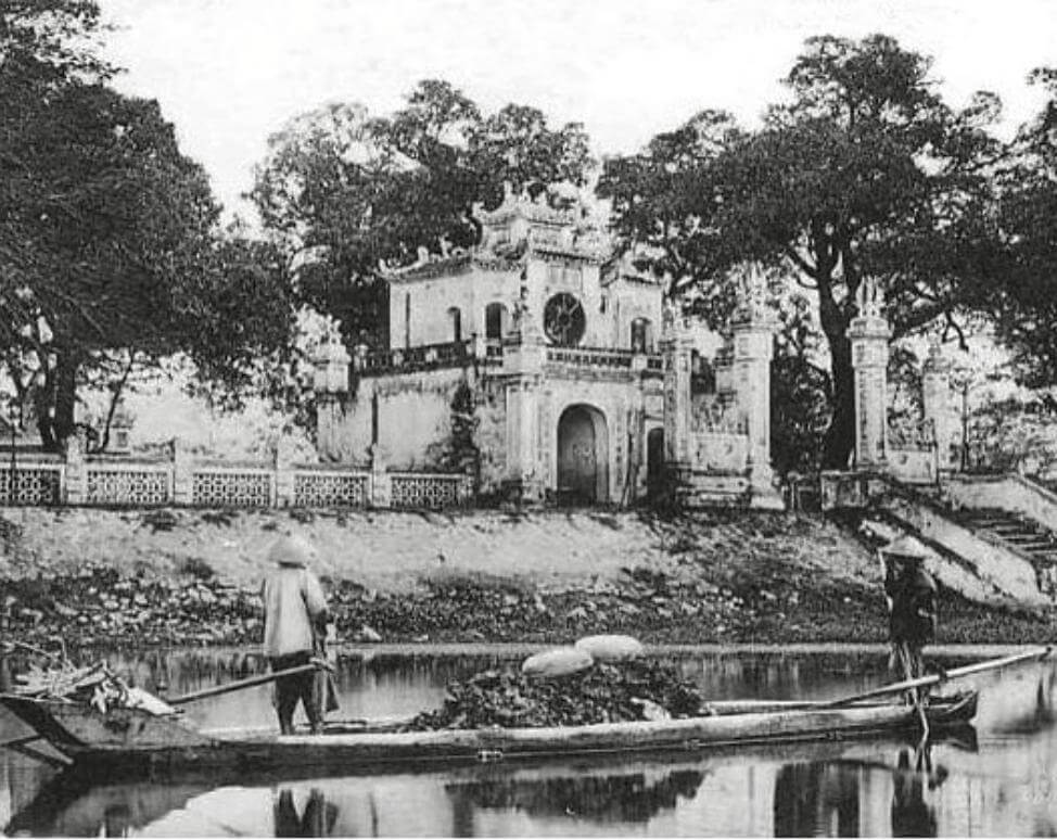 tâm linh, không gian